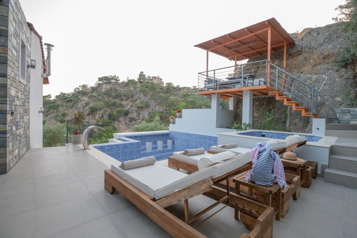 Villa Achlia Willa